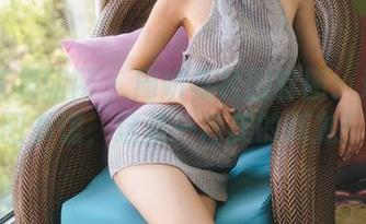 GIRLT果团网 – 周妍希校园套图：这不是图书馆，这是一场美的释放！