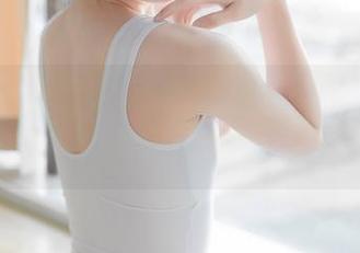 喵糖映画：下载美图，俘获楚楚动人的女友，直接省钱买花的节奏。