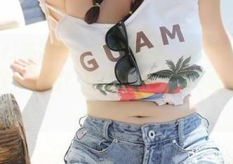 MyGirl美媛馆 – 加个好友，送你小海臀rena双人套图！只要记得放慢呼吸别打扰我的欣赏