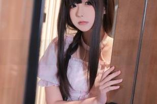 Quan冉有点饿，短裙美图合集，让我这小心脏不安分起来了…