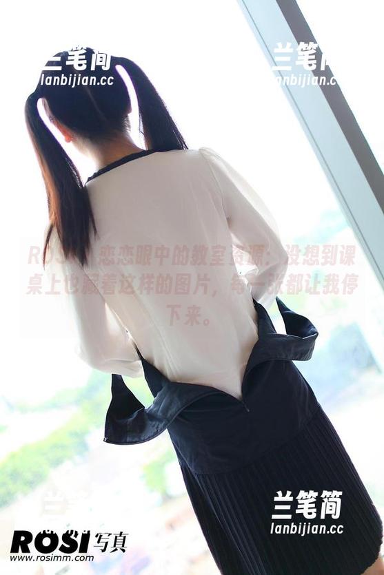 ROSI-恋恋 ROSI - 恋恋眼中的教室资源:没想到课桌上也藏着这样的图片,每一张都让我停下来。