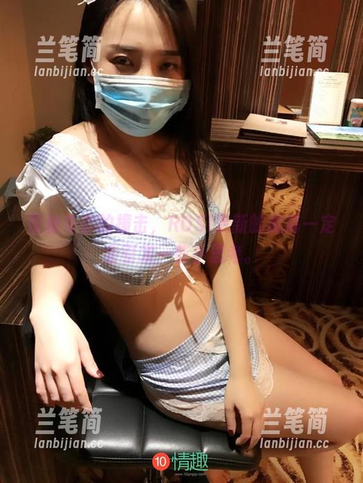 蕾丝与你的撞击，ROSI更新的底裤一定会引发一些小思考。