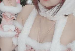 看！Tomiko(とみこ)更新的瑜伽写真，这姿势我也是醉了！