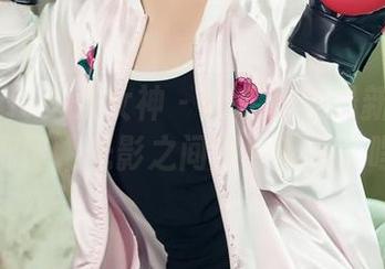 TouTiao头条女神 – 穆菲菲的最新图集——剧情，光影之间那点暗示，嘿嘿