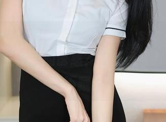 Xiuren秀人网 – 谁能抵挡“sibyl是女巫”穿连体衣的诱惑？全集随意看，原图也不藏着！