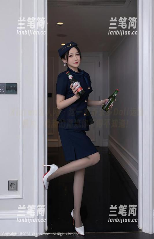 Xiuren秀人网 - 这一套养乐多Doll运动照片，最新的潮流你不得不知道！