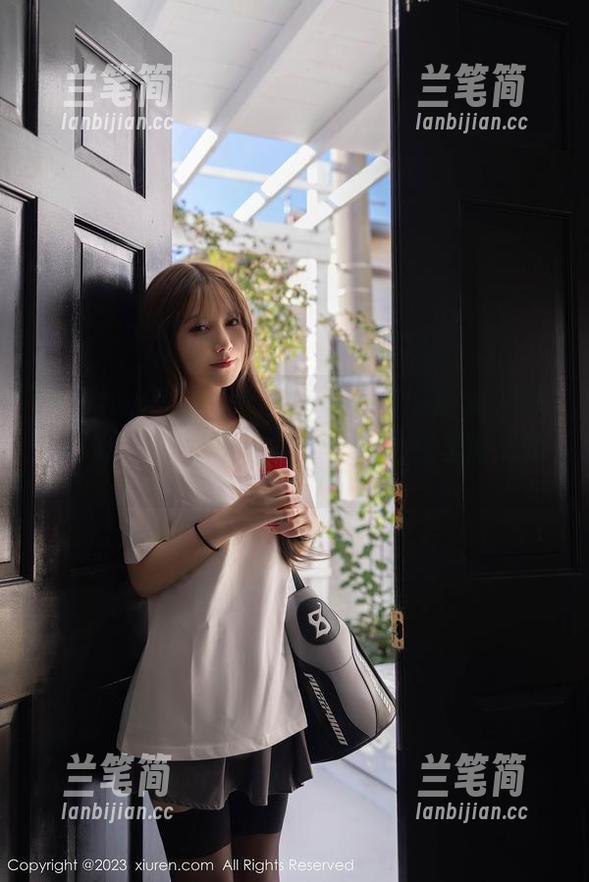 Xiuren秀人网-媛媛酱Belle Xiuren秀人网 - 媛媛酱Belle的短裤图册,信不信?我整个下午都会在里面遛达。