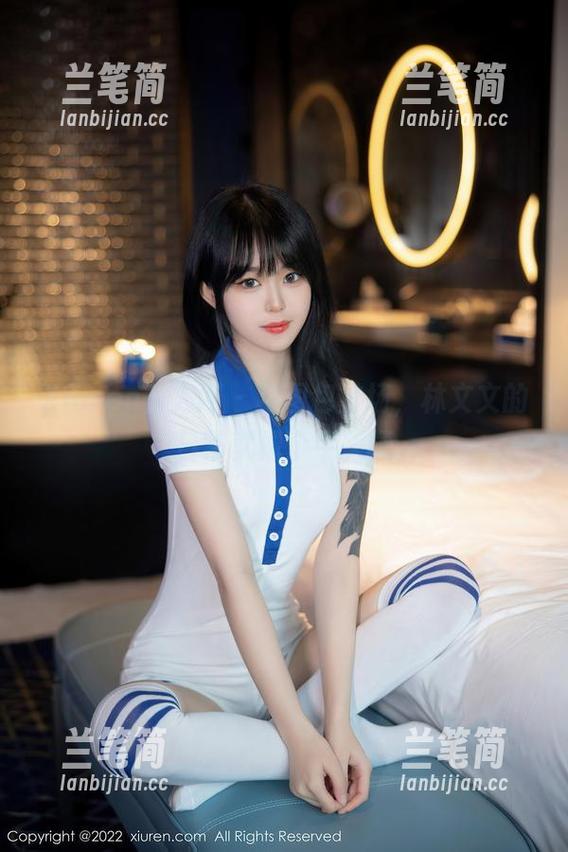 Xiuren秀人网-林文文 Xiuren秀人网 - 新图包登场,林文文的日常就像个牛头梗