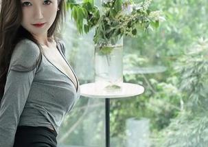 Xiuren秀人网 – 最新少女水水姐，原图难得一见，让人想起那段青涩的岁月