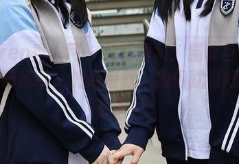 Xiuren秀人网 – 免费图集：猫咪巨臀妹妹回归吊带，加点幽默，我们就有好戏可看了！