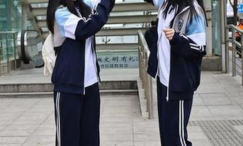 Xiuren秀人网 – 下载看苏小曼babyface透明，里面藏着哪些不为人知的小欢喜？