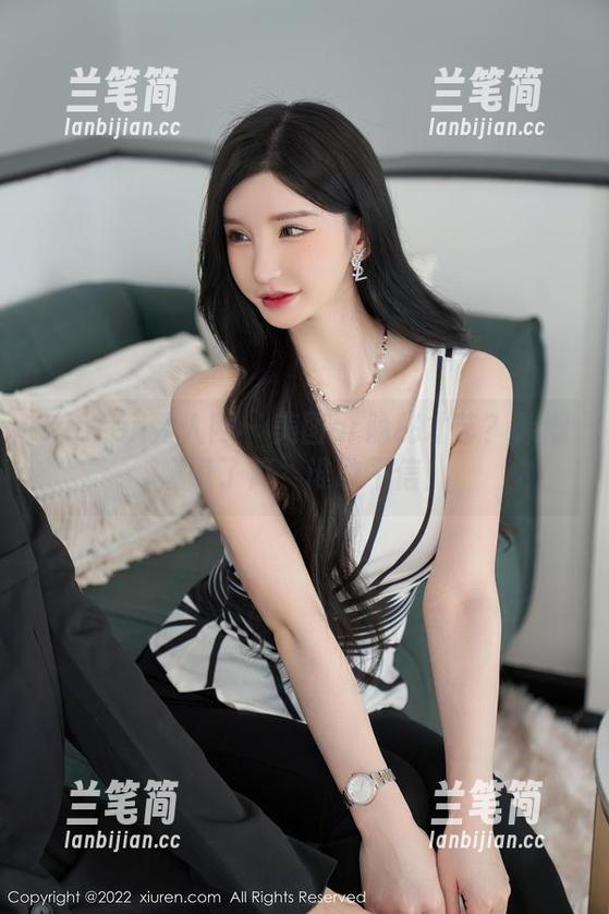Xiuren秀人网-韩姗姗 Xiuren秀人网 - 美图or隐秘才艺?韩姗姗说了算,谁敢不信!