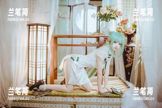 看完coser衣衣的美图，谁还敢说自拍没意思？