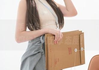 有些懒散的毛衣作品，透出的正是nagesa魔物喵的分享态度！
