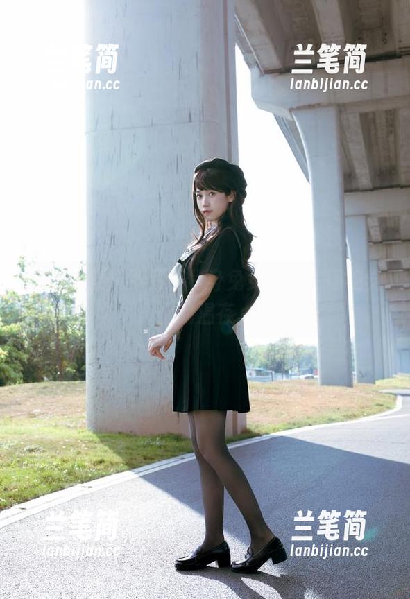 私拍合集：不呆猫化身兔女郎，一场视觉上的温存。