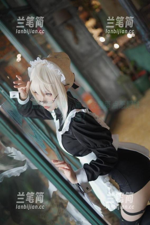 乖乖衣宝 兔女郎的定制写真,乖乖衣宝带点恶趣味,哈哈!