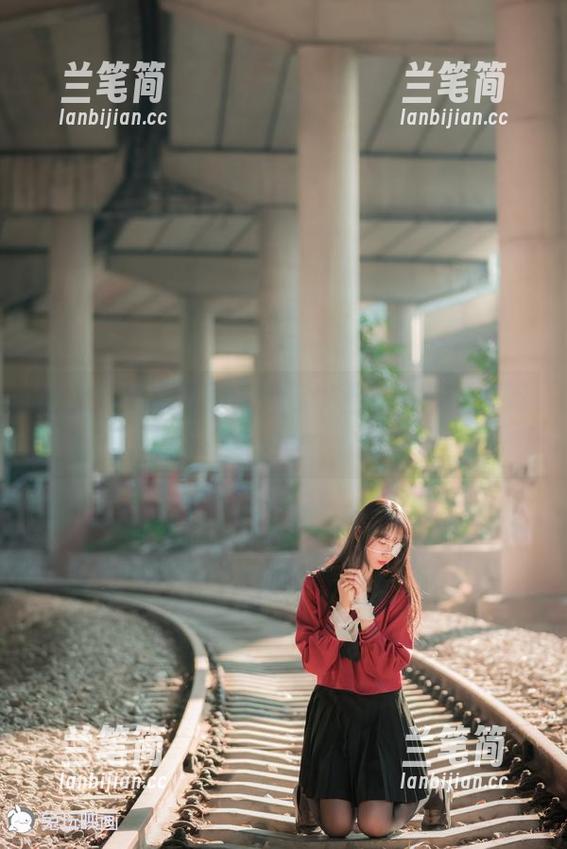 制服下的私房图，兔玩映画点醒你的休闲时光