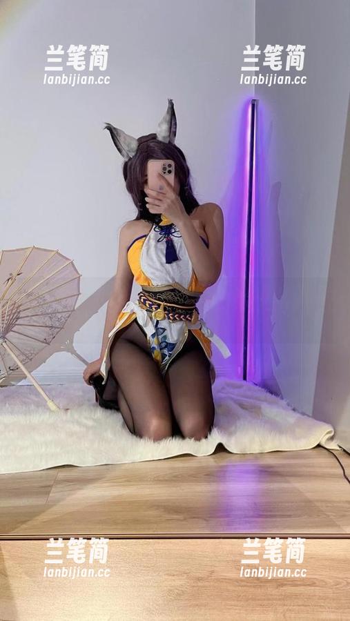 私拍里的啾小妍，浴缸里的小心思全被看透。