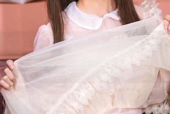 我竟然在车内女郎的图片上迷失了，喵糖映画真有一手！