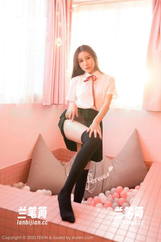 嗲囡囡 - 免费套图鉴赏：流氓小巫女在浴室，洗澡时顺便变魔术！