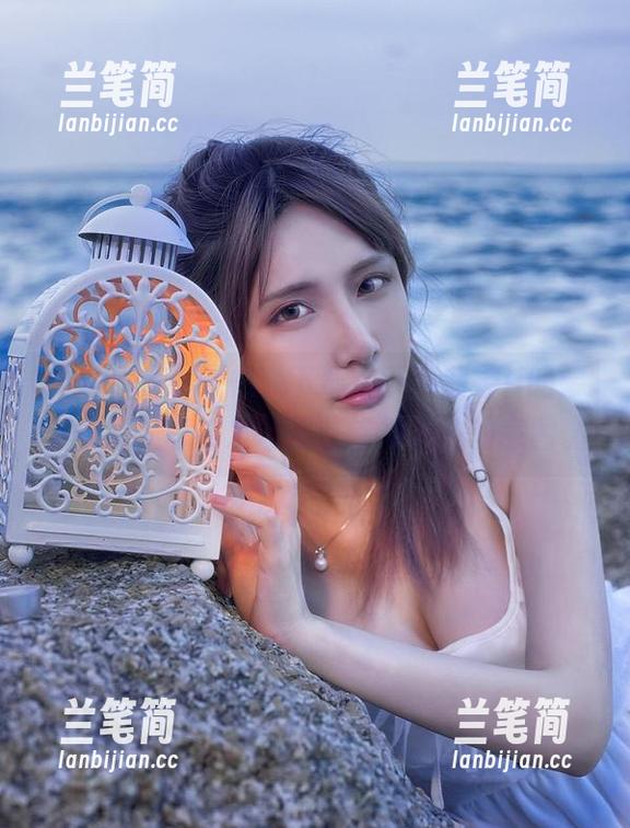 在下萝莉控ii 怀着一点小期待,下载在下萝莉控ii的镂空作品,等你发现那些错综复杂的意图。