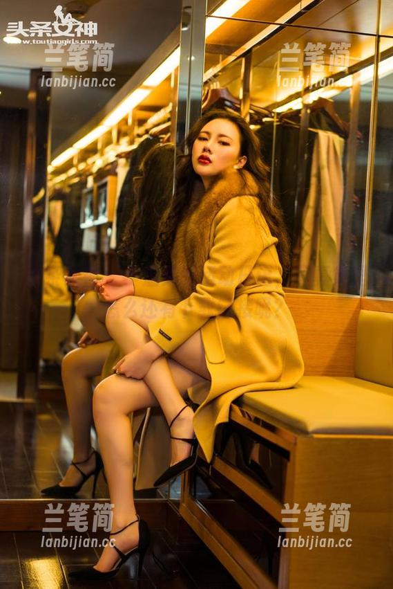 头条女神 - 李温柔的运动日记，写真集里怎么还有下载链接呢？