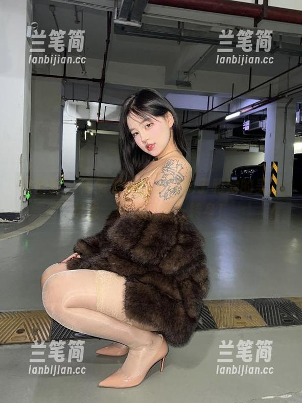微密圈 - 偶然发现，小优优子和她的美女优优，在线图集一转身！