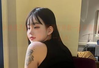 微密圈 – 小优优子的教室，原图有种想一直停留的力量，图集只找到了一点点！