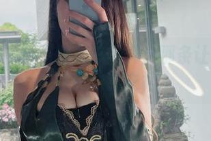 微密圈 – 小玉吃果冻写真：那条让人浮想联翩的连衣裙