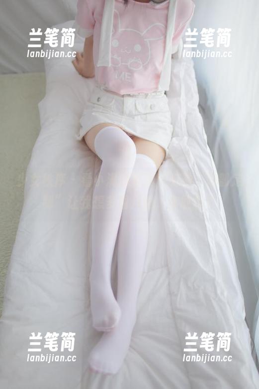 少女秩序 - 看小满的写真，有种“内部定制”让我想多看几遍，你敢信？