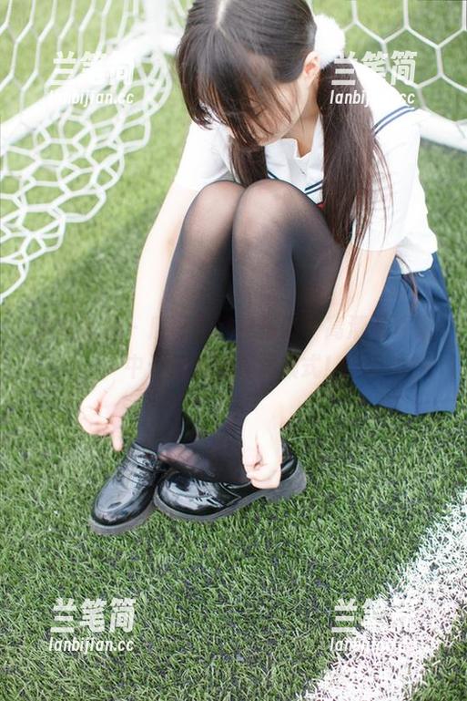 少女秩序 - 鹿可的网袜搭配，高清写真集中开启我的脑洞模式！