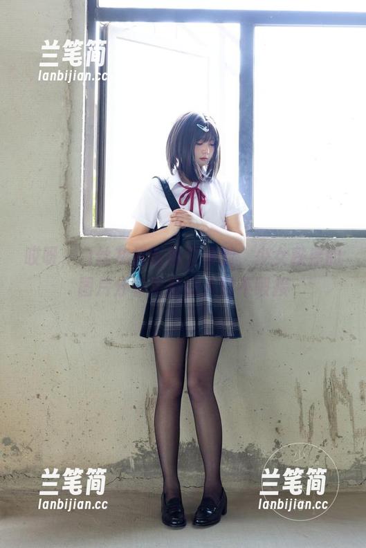 少女秩序 哎呀,白丝灰裙时刻又来啦,少女秩序的图片分享果然让人目不暇接