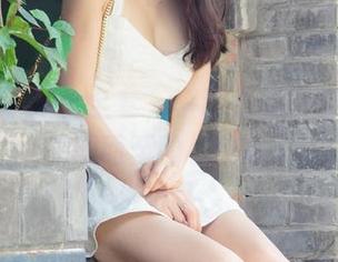 尤果网 – 灰丝全套，李易童的图包，有种不期而至的小惊喜。