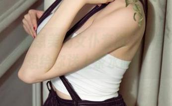 尤果网 – 韩恩美的女仆套图：一言不合就想给你送上茶水吗？