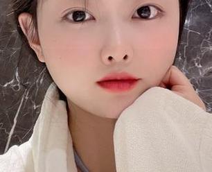 微密圈 – 左公子666的写真集《红火》，资源不是你想的那样简单。