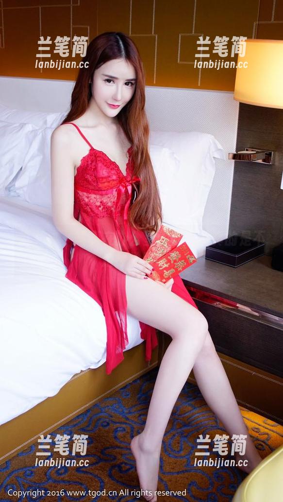 推女神 - 写真在办公室：陈雨涵真的是不走寻常路吗？