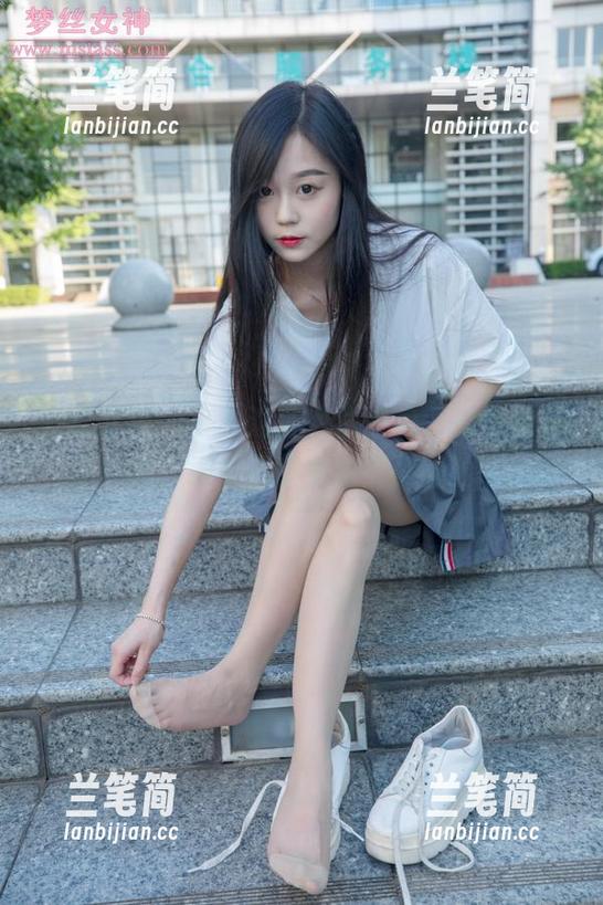 梦丝女神 - 宁夏这波免费图包，我本以为是女神，结果却被学姐气质圈粉了。