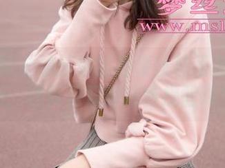 梦丝女神 – 魏婷婷的宿楼丝袜玉足女神更新：这真是双脚温馨提醒啊！