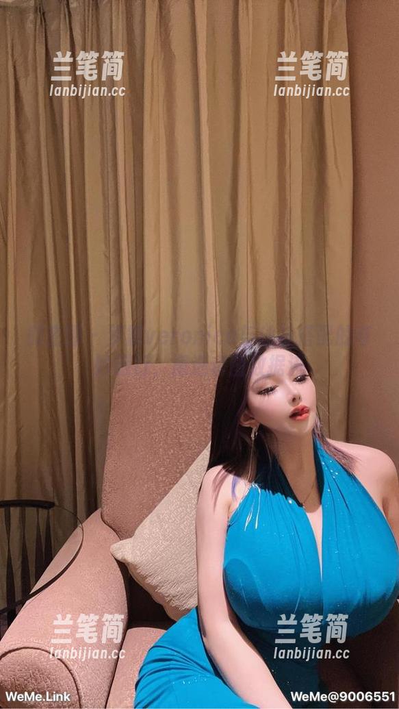 微密圈 - 梦露veronica与丝袜搭配的奇妙旅行，精选套图数据流