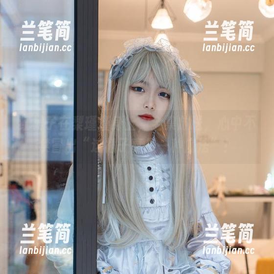 红裙子在梨瑾瑾身上，全集放送，心中不禁冒出“这裙子真是一种魔法”！