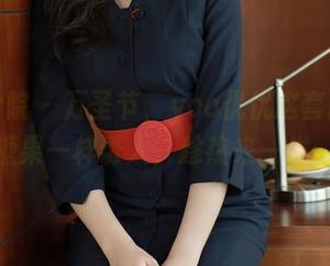 模范学院 – 万圣节，yoo优优这套图就像糖果一样诱人，趁热来一发。