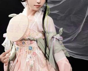 爆机少女喵小吉的御姐风：原图直击，图册里都是自己的女王