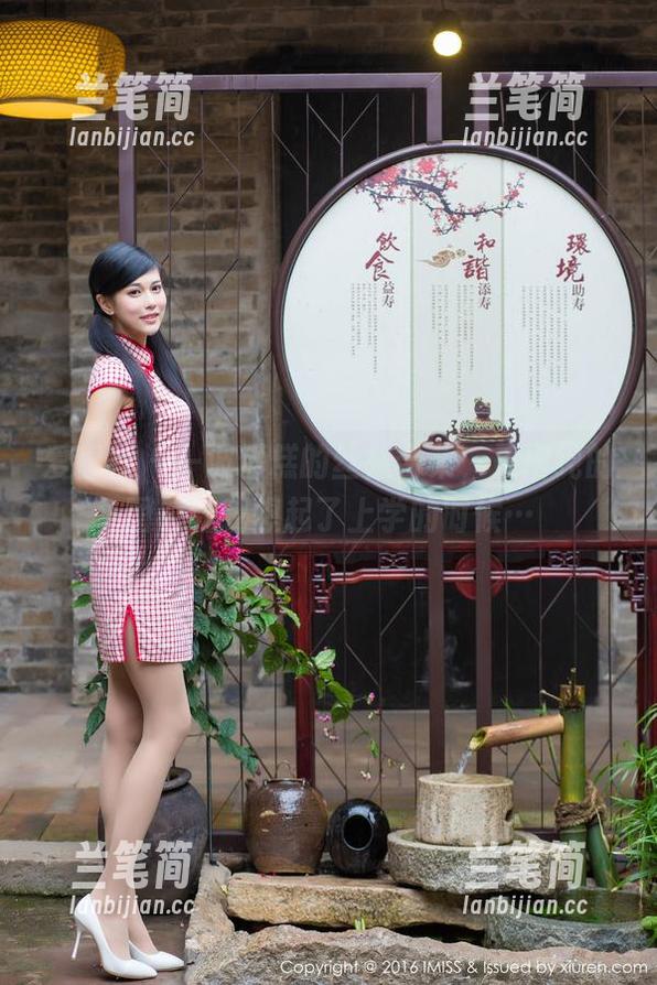 爱蜜社-王雨纯 爱蜜社 - 一波糟糕的丝袜合集,王雨纯的图包让我想起了上学的时候…