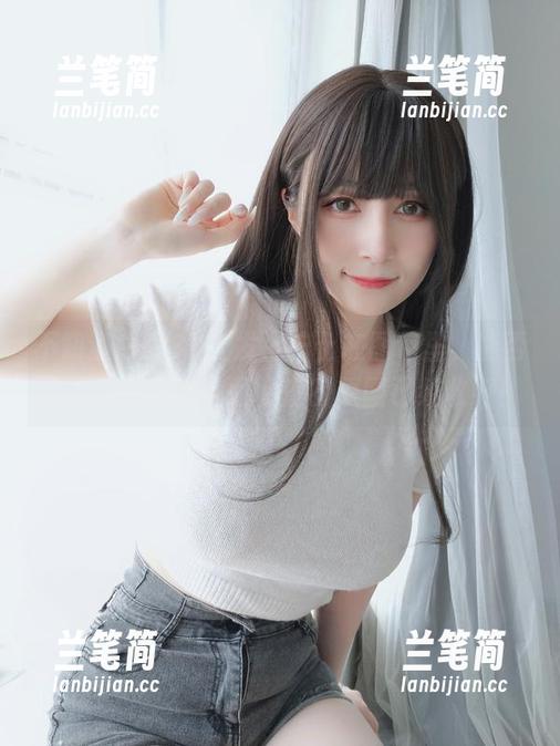 不知道白银81长发小护士在图包里，能否让我心脏做个全面检查？原图已经收好！