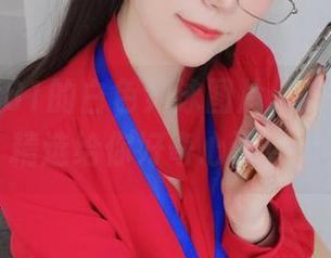 这组白银81的白色竞泳图片，充满了张力，精选给你好奇心添点火！