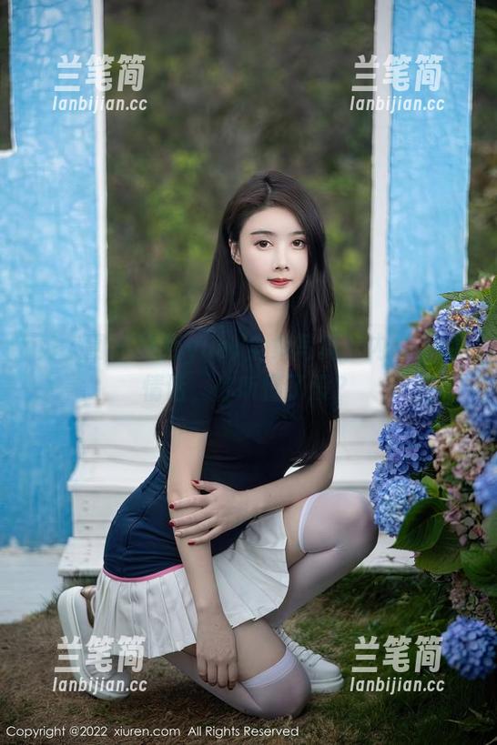 秀人网 - 冷月yuer全集写真：内衣上的情话，你听懂了没？