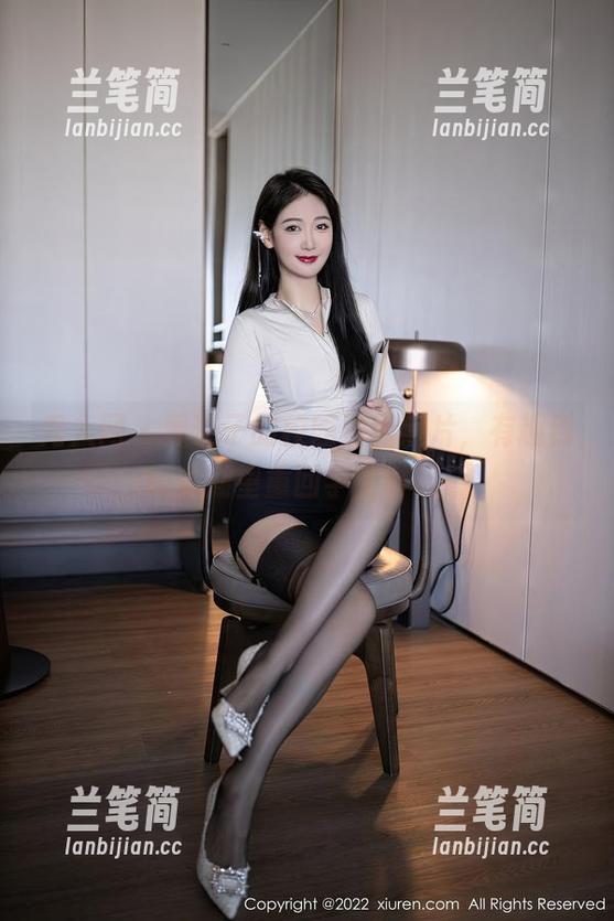 秀人网-黑麦子 秀人网 - 黑麦子的校园最新照片,有趣到让你期望重回学生时代!