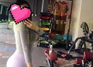 微密圈 – 不知在讲啥：童小芯校园图册的乱想与回忆
