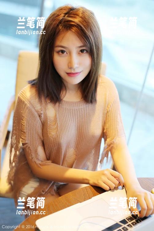 美媛馆 - 空姐不在意圣光，杨晓青儿给你真实的一面