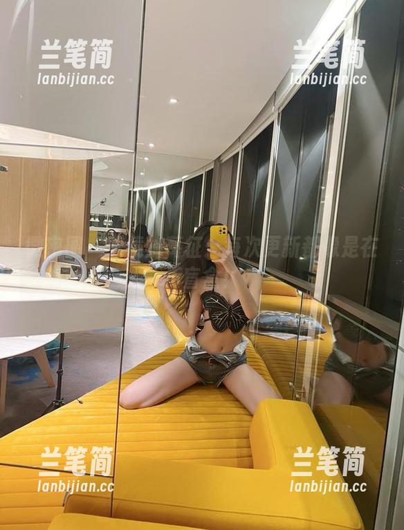 葛征 微密圈 - 眼镜加葛征:每次更新都像是在拆盲盒!